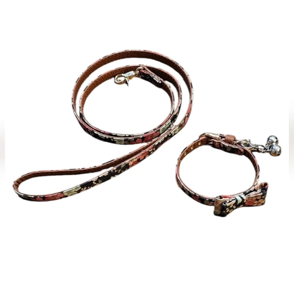Small Floral & Faux Leather Leash & Collar w/ Bells​​​​​